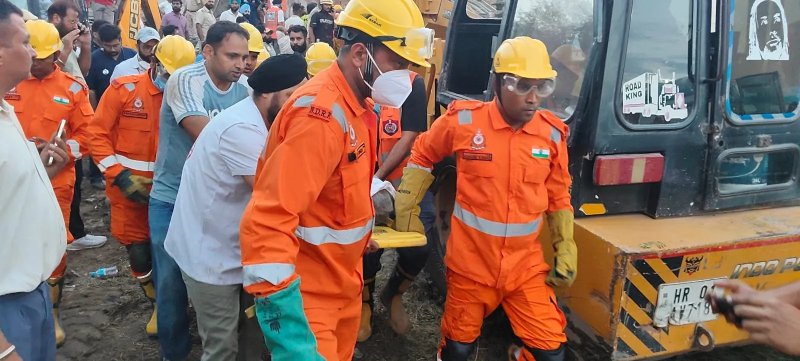 अंबाला में निर्माणाधीन मकान का लेंटर गिरा, 4 मजदूरों की मौत; 30 के दबे होने की आशंका