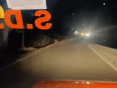 मुजफ्फरनगर में SDM लिखी सरकारी गाड़ी में रील का वीडियो वायरल, हूटर बजाने पर उठे सवाल