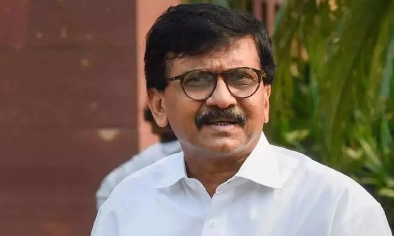 गरबा में मुस्लिमों की एंट्री रोकने पर विवाद, संजय राउत बोले- मोहन भागवत से पूछिए