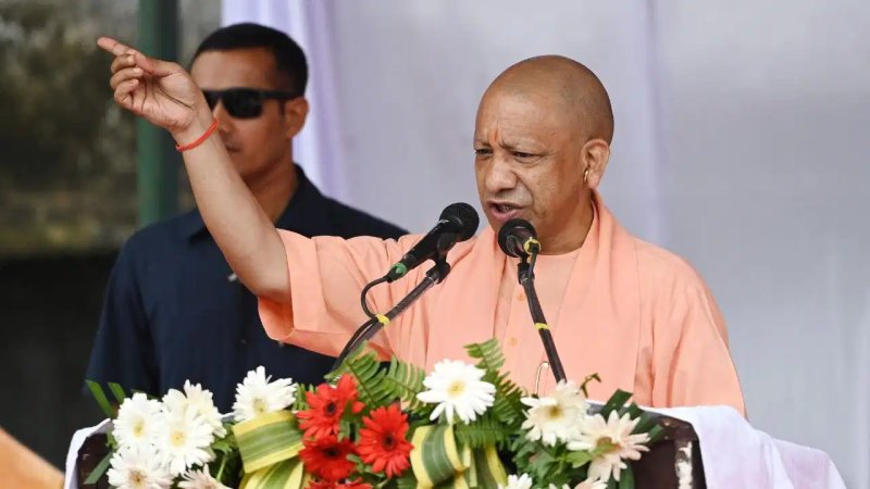 यूपी के वकीलों को योगी सरकार का बड़ा तोहफा, ₹5 लाख तक कैशलेस इलाज की सुविधा
