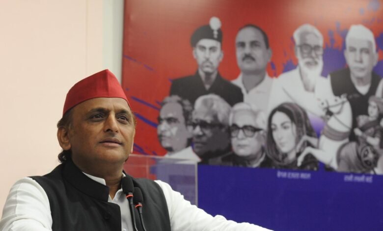 यूपी: अखिलेश यादव का ऐलान, सपा सरकार बनी तो यशभारती विजेताओं को मिलेगी 1 लाख की मासिक पेंशन