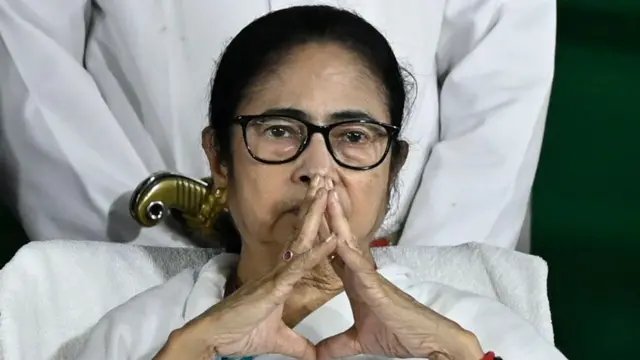 ममता बनर्जी की भतीजी ने की आत्महत्या, घर में फंदे में लटका मिला शव