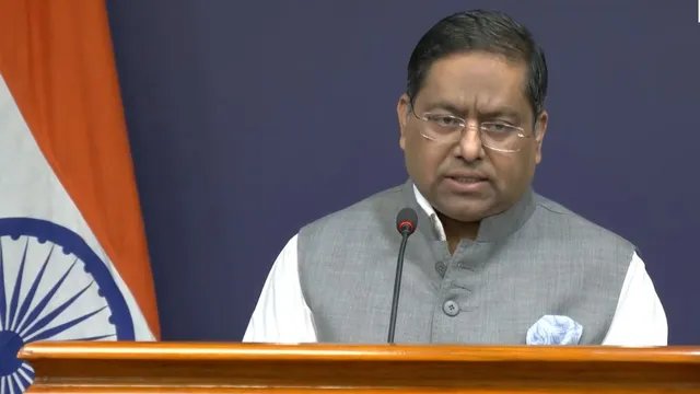 INS कोलकाता-PNS हुनैन टक्कर पर भारत का पलटवार, पाकिस्तान के आरोपों को किया खारिज
