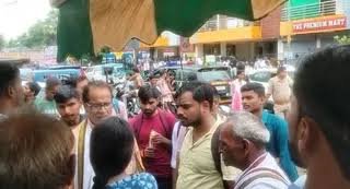 कानपुर में BSF HCM परीक्षा के दौरान हंगामा, पेपर लीक का आरोप