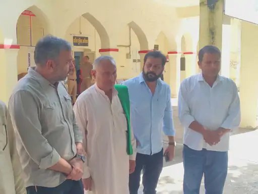 रोहन राठी हत्याकांड में परिजनों ने उठाए सवाल, एसएसपी कार्यालय पहुंचकर मांगी गहन जांच