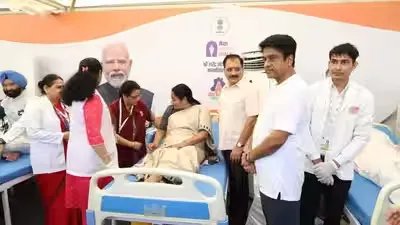सीएम रेखा ने दान किए शरीर के 14 अंग: पीएम मोदी के जन्मदिन पर पेश की अनूठी मिसाल