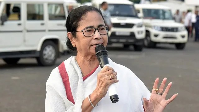 उपचुनाव नहीं लड़ेंगी ममता बनर्जी, नंदीग्राम-रेजीनगर से तृणमूल ने उतारे प्रत्याशी