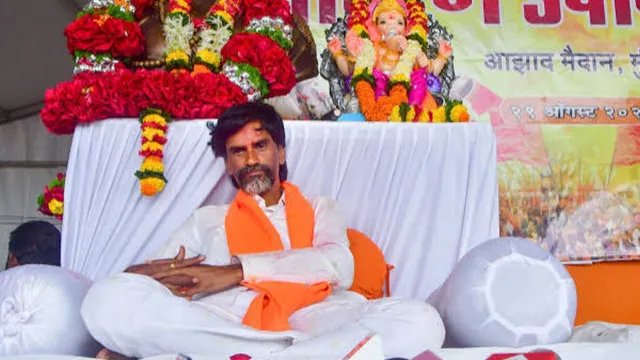 मनोज जरांगे की तबीयत बिगड़ी, मेडिकल जांच और पानी लेने से फिर किया इनकार