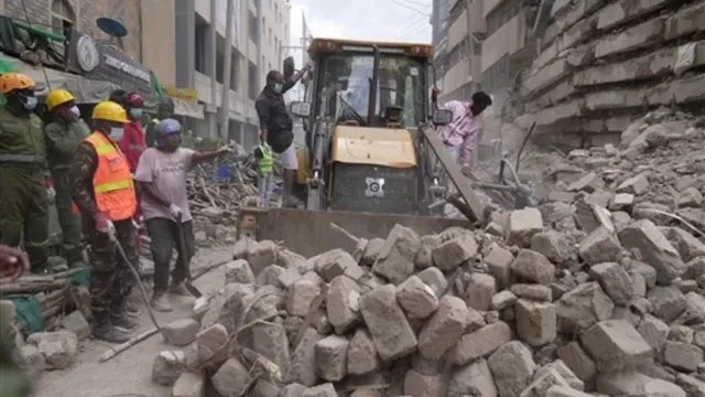 केन्या की राजधानी नैरोबी में बहुमंजिला इमारत ढही, मलबे में कई लोगों के फंसे होने की आशंका