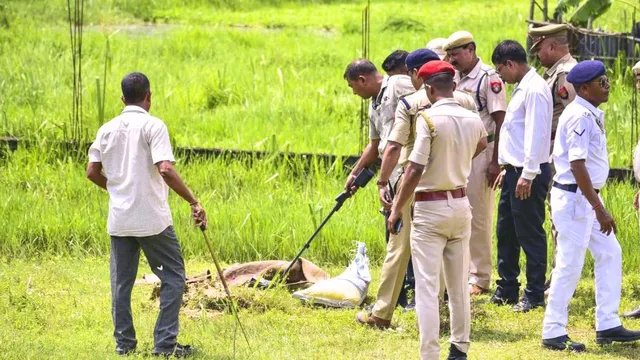 बेंगलुरु में बम जैसी संदिग्ध वस्तु मिलने से मचा हड़कंप, जांच में निकली खाली ट्यूब