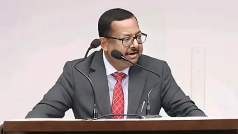 वोटिंग अधिकार पर जस्टिस उज्ज्वल भुइयां की टिप्पणी, बोले- लाखों नागरिकों को वंचित करना मनमानी