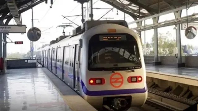 दिल्ली मेट्रो की ब्लू लाइन पर रविवार को रहेगी रुकावट, सुबह 6:30 बजे तक प्रभावित रहेंगी सेवाएं