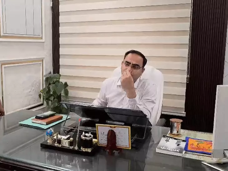 मुजफ्फरनगर BSA संदीप कुमार की गिरफ्तारी के आदेश, 12 अक्टूबर को कोर्ट में पेश करने के निर्देश