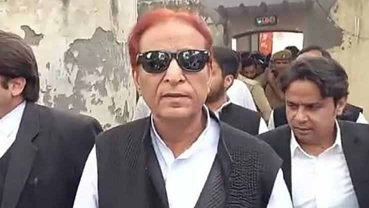 यूपी: आजम खां को हिरासत में लेने की तैयारी, पुलिस ने कोर्ट में दाखिल की अर्जी