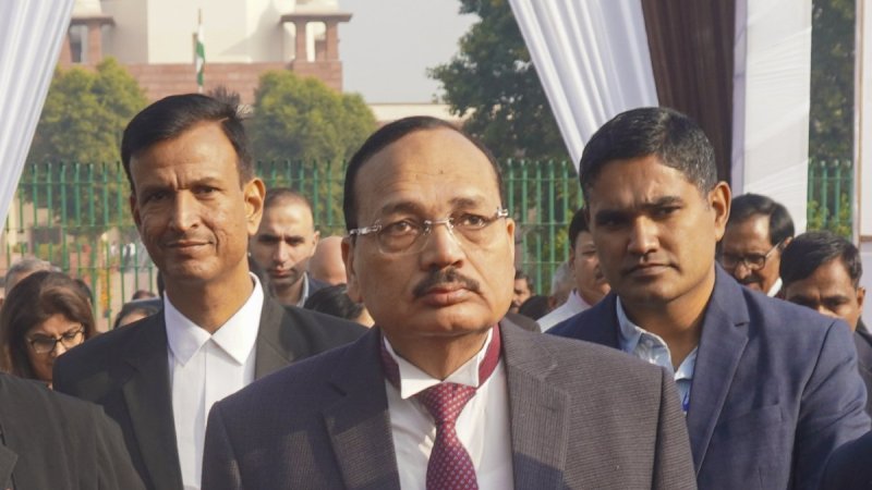 ‘कानूनी पेशा कमजोर दिल वालों के लिए नहीं’, सीजेआई सूर्यकांत ने छात्रों से कही बड़ी बात