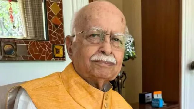 लालकृष्ण आडवाणी की तबीयत स्थिर, सीने में संक्रमण के बाद अस्पताल में भर्ती