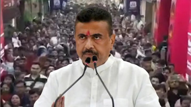 दुर्गा पूजा भगदड़: मृतकों के परिवारों से मिले शुभेंदु अधिकारी, पीड़ितों को मुआवजे का ऐलान