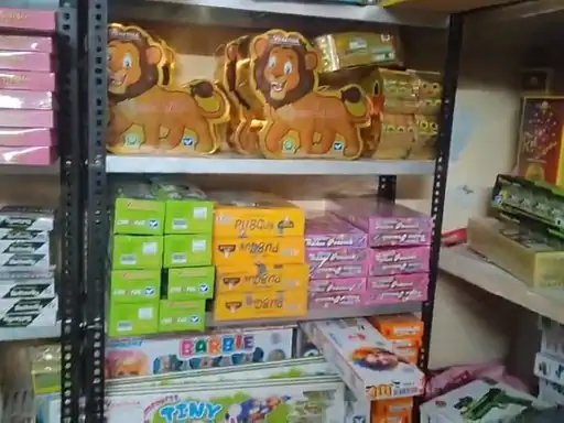 मुजफ्फरनगर में 507 किलो पटाखे बरामद, कीमत करीब 22 लाख रुपये; एक गिरफ्तार