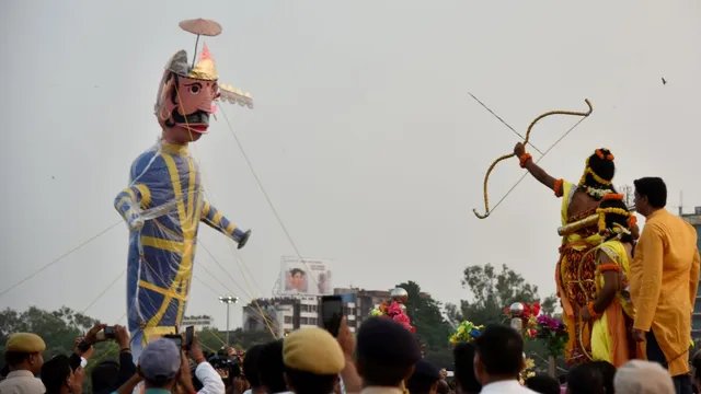 पटना के गांधी मैदान में रावण दहन की शुरुआत की कहानी, 300 रुपये से लाखों तक पहुंचा बजट