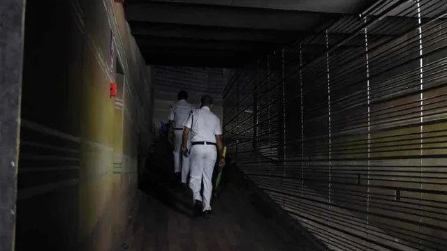 कोलकाता दुर्गापूजा पंडाल भगदड़ मामले में सात गिरफ्तार, आयोजकों पर केस दर्ज