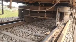 राजस्थान: मेमू ट्रेन के बेपटरी होने से मचा हड़कंप, वैकल्पिक मार्ग से भेजी गई सुपरफास्ट एक्सप्रेस
