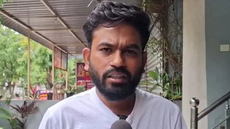 ‘ये तो अमित शाह का जनरल डायर है’: जंतर-मंतर की सुरक्षा व्यवस्था पर अभिजीत दीपके का तंज