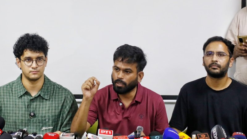 अभिजीत दीपके, सौरभ दास और आशुतोष रांका के खिलाफ केस दर्ज, दिल्ली पुलिस ने किया गिरफ्तार