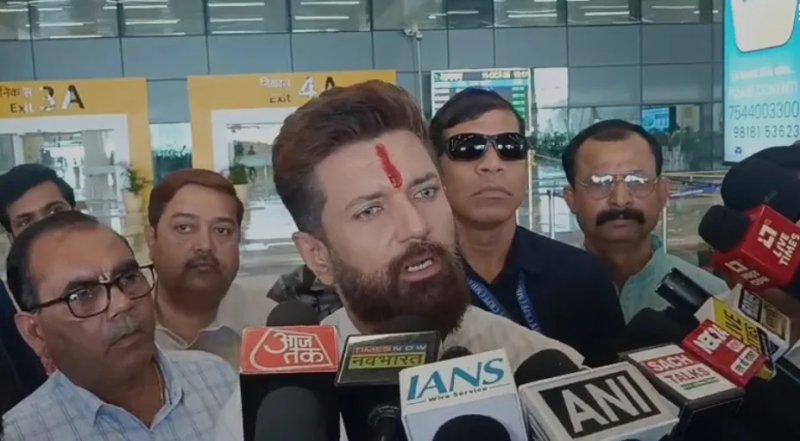 युवाओं को ‘तेलचट्टा’ कहने पर भड़के चिराग पासवान, बोले- ऐसी भाषा ठीक नहीं