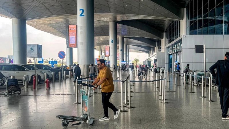 सऊदी अरब में भारतीयों के लिए दूतावास की एडवाइजरी, सतर्क रहने और घरों में रहने की सलाह