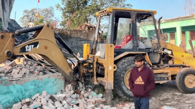 रामनगर के पुछड़ी गांव में अतिक्रमण हटाने की कार्रवाई शुरू, 525 पुलिसकर्मी तैनात