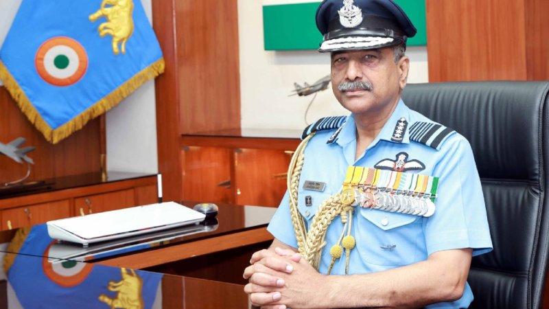 आशुतोष दीक्षित बने भारत के नए वायुसेना प्रमुख, जानें उनका 40 साल का सैन्य सफर
