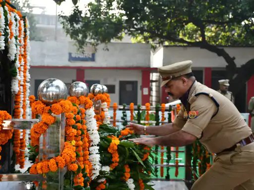 मुजफ्फरनगर: पुलिस स्मृति दिवस पर शहीद जवानों को दी गई श्रद्धांजलि