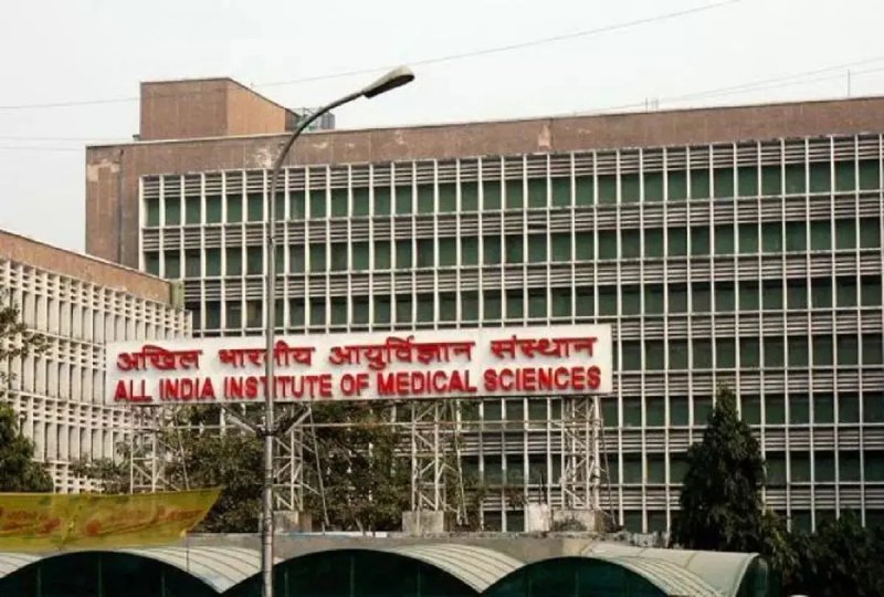 आईआईटी दिल्ली के पीएचडी छात्र ने एम्स में तोड़ा दम, गंभीर बीमारी से था परेशान