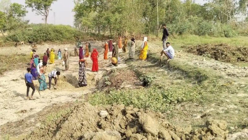 पीलीभीत में वीबी-जी राम जी योजना में फर्जीवाड़ा, 39 ग्राम पंचायतों में एआई फोटो से निकाले लाखों रुपये
