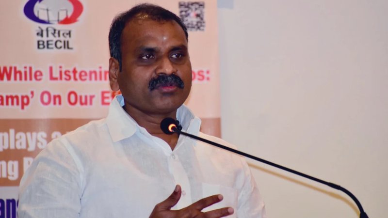 केंद्रीय मंत्री एल. मुरुगन का इस्तीफा, मंत्री पद के साथ राज्यसभा की सदस्यता भी छोड़ी