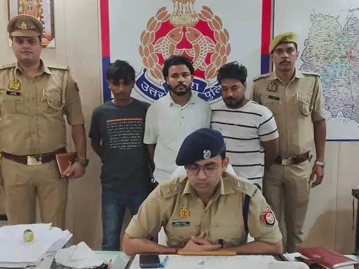 मुजफ्फरनगर में हथियारों के साथ तीन आरोपी गिरफ्तार, चौथा पुलिस को चकमा देकर फरार