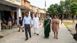 बिहार के स्कूलों में शिक्षकों के जींस-टीशर्ट पहनने पर रोक, नए निर्देश जारी