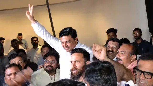 नागपुर MLC सीट पर कांग्रेस की जीत, अभिजीत वंजारी ने BJP को 3,271 वोटों से हराया