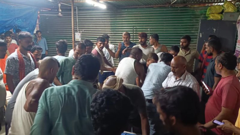बिहार नाव हादसा: वैशाली में 13 बच्चों की मौत, राष्ट्रपति और पीएम ने जताया दुख