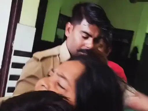 मुजफ्फरनगर में वारंटी को पकड़ने पहुंची पुलिस टीम पर हमला, आरोपी को छुड़ाकर ले गए परिजन