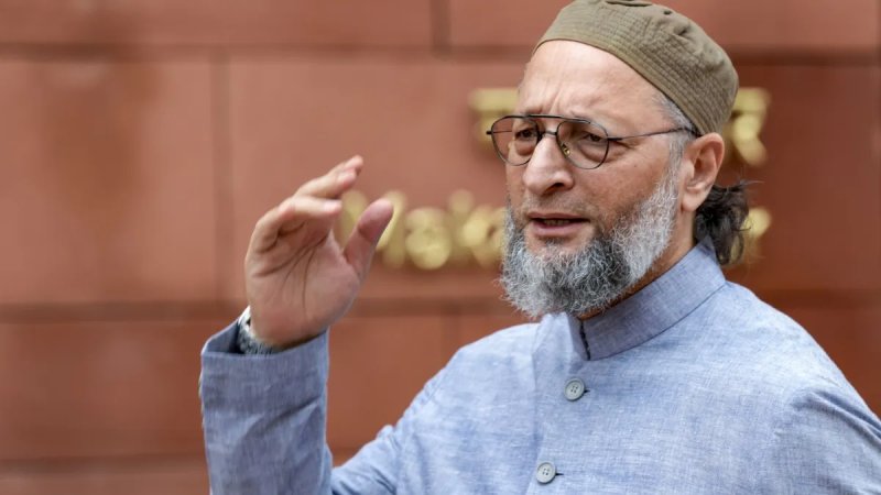 SIR में फर्जी फॉर्म-7 को लेकर ओवैसी का हमला, कहा- नहीं रुका तो सड़कों पर उतरेंगे
