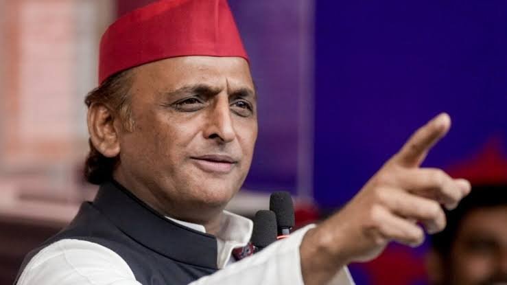 चुनाव आयोग और नौकरशाही भाजपा के इशारे पर काम कर रहे: अखिलेश यादव