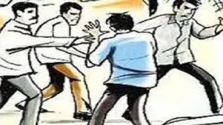 आगरा-अलीगढ़ हाईवे पर अपर जिला जज से मारपीट, 40 अज्ञात समेत कई पर केस